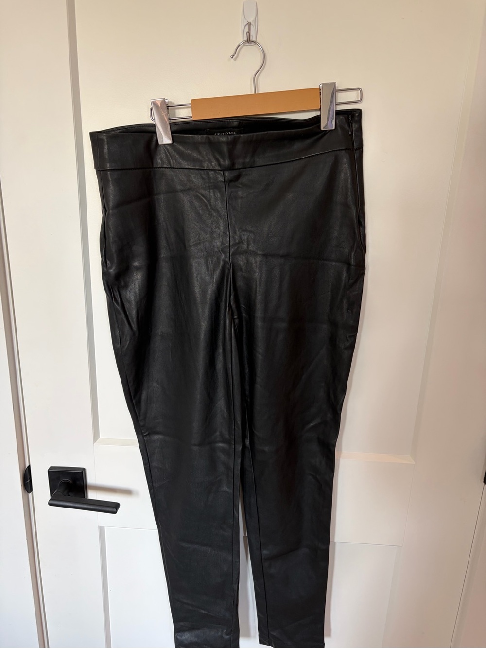 Ann Taylor Faux Leather Leggings